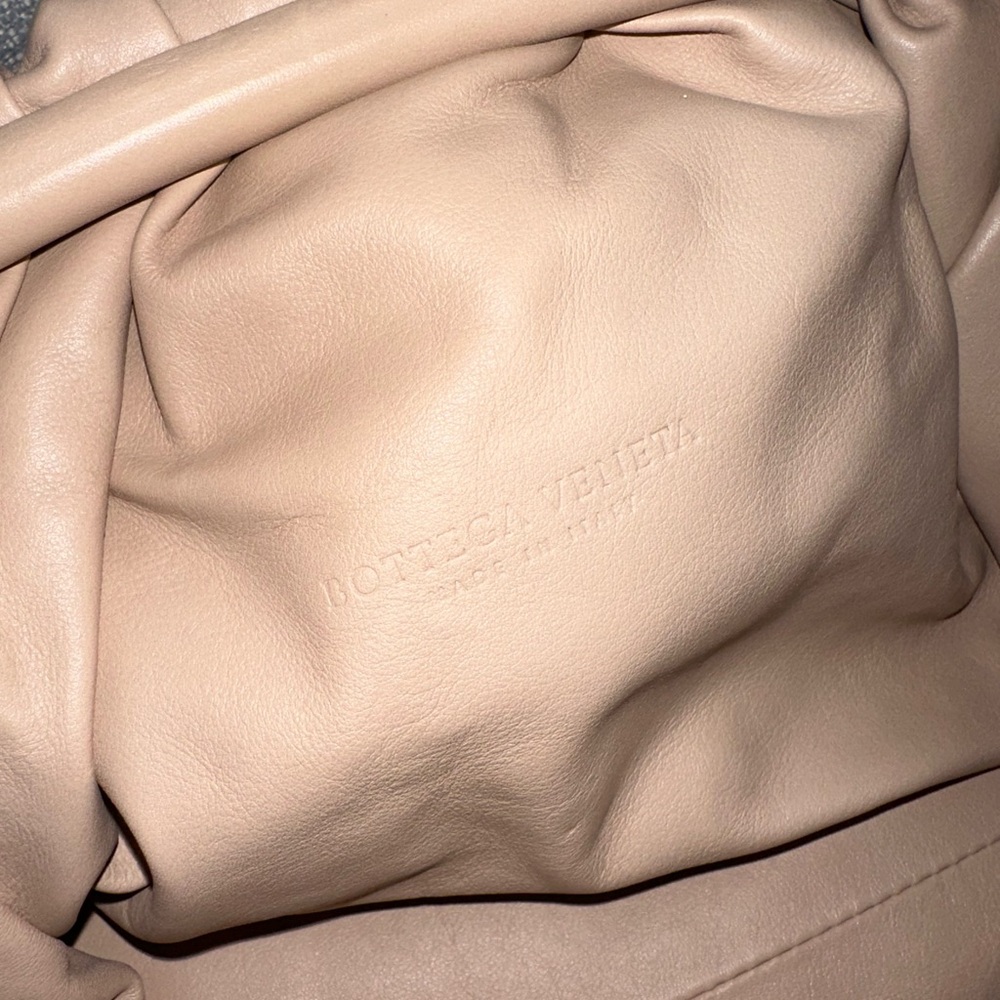 Bottega Veneta Tan Clutch - Picture 5 of 5